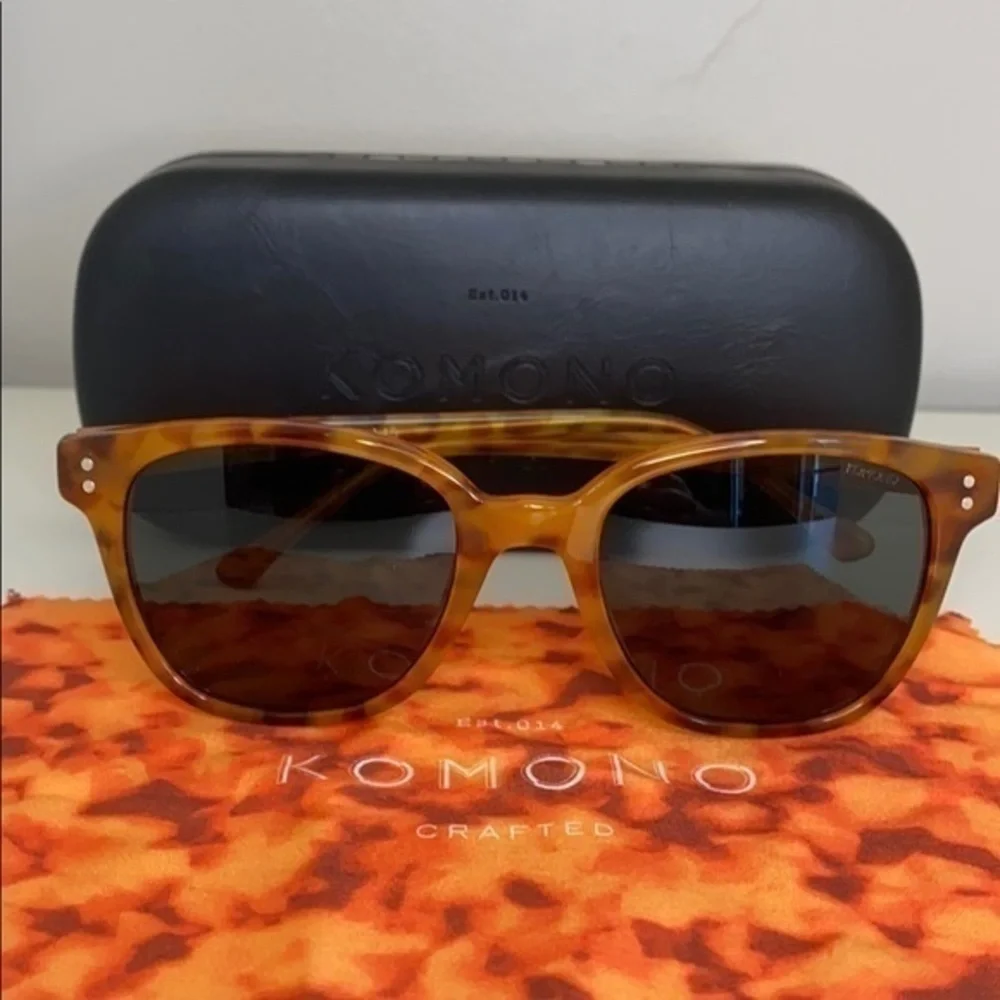 Komono Sunglasses Renee Orange tan Caramel Demi New
